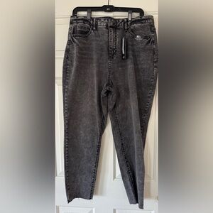 Stitch Star Gray denim Mom Jeans with raw hem Better cotton initiative 16 NEW